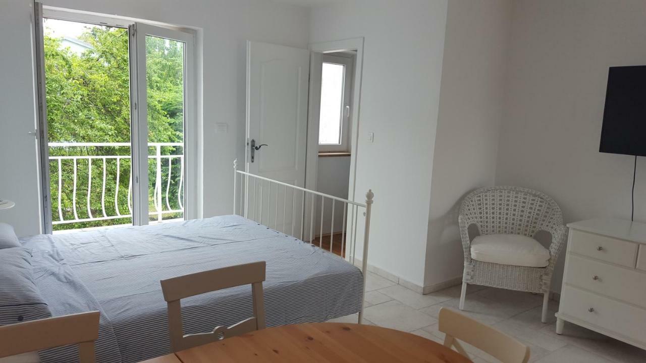 Ribar 1 Apartment นยีวีเซ ภายนอก รูปภาพ